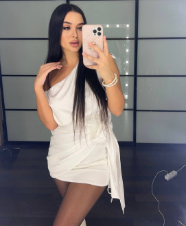 Kristina HOT