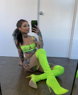 Bella