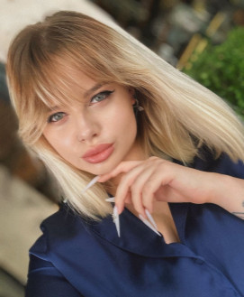 LIZA DeLux